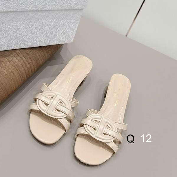 Picture of Dior Shoes _SKUDiorsz35-40J04013779